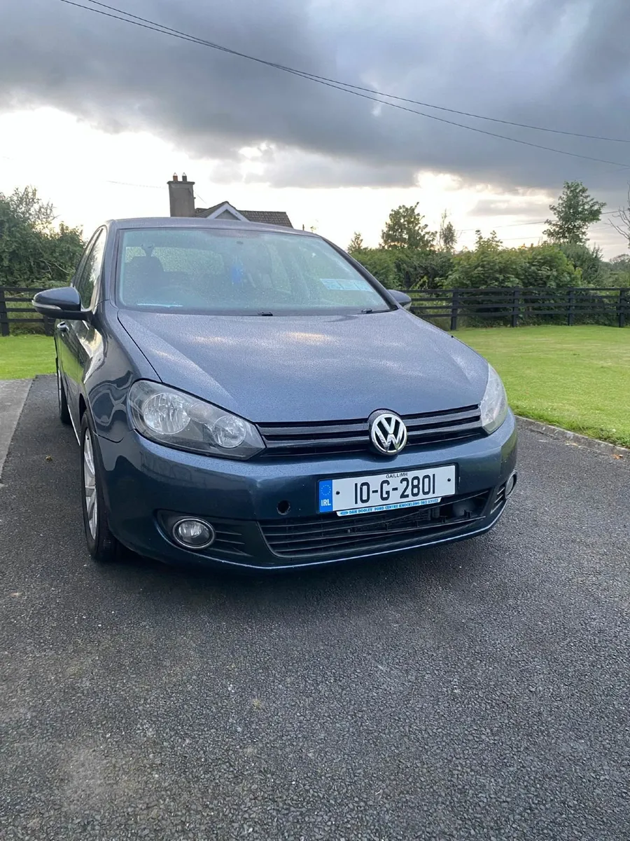 Volkswagen Golf 2010 - Image 1