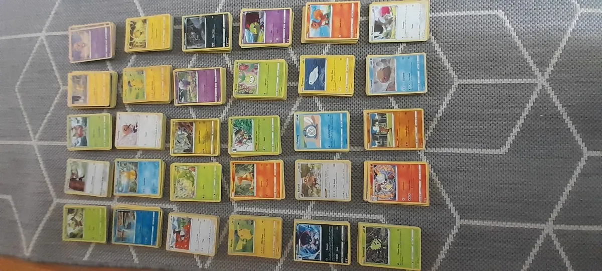 pokemon cards bundle - Image 1