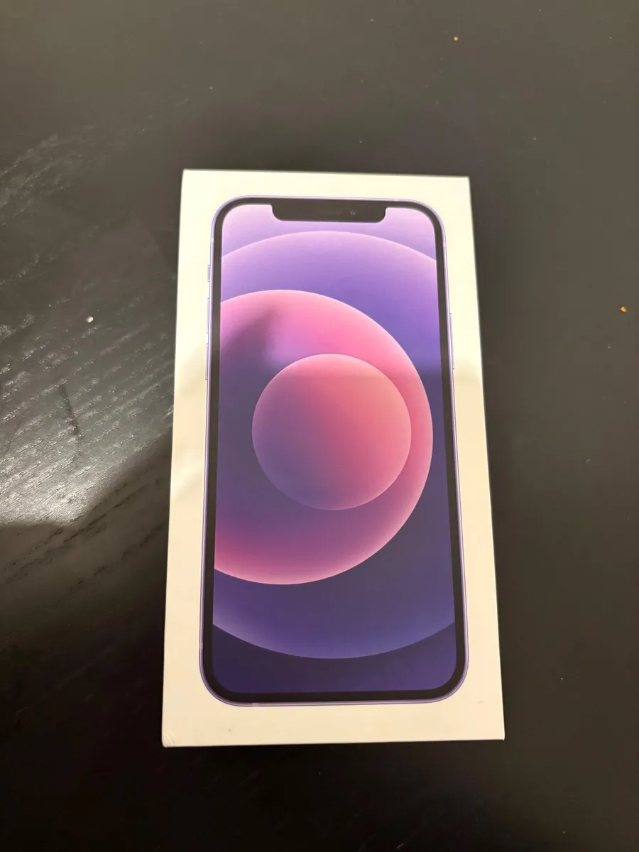 iPhone 14 - Image 3