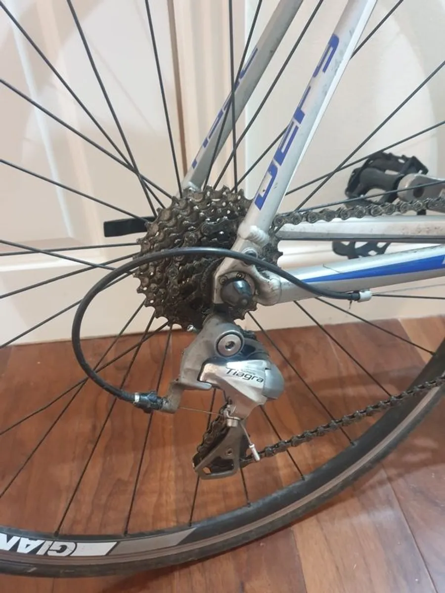 Giant Defy 2 - Image 3