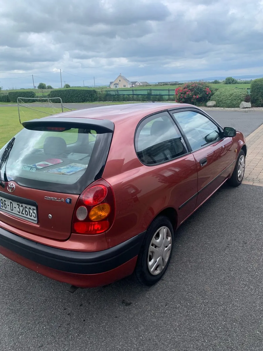 Toyota Corolla - Image 4