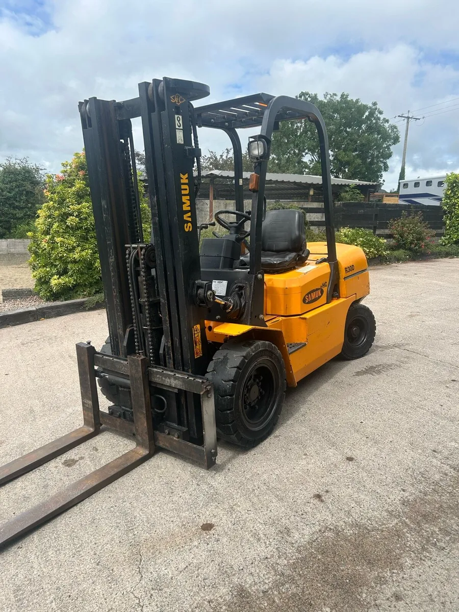 Forklift - Image 1