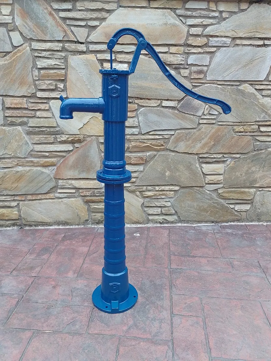 Ornamental Garden Pump - Image 3