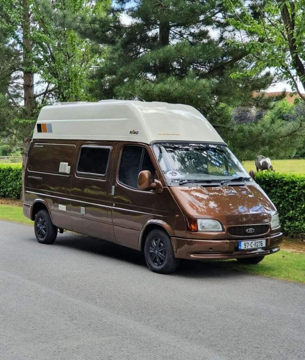 Camper van Ford Transit Restored Vintage - Image 1