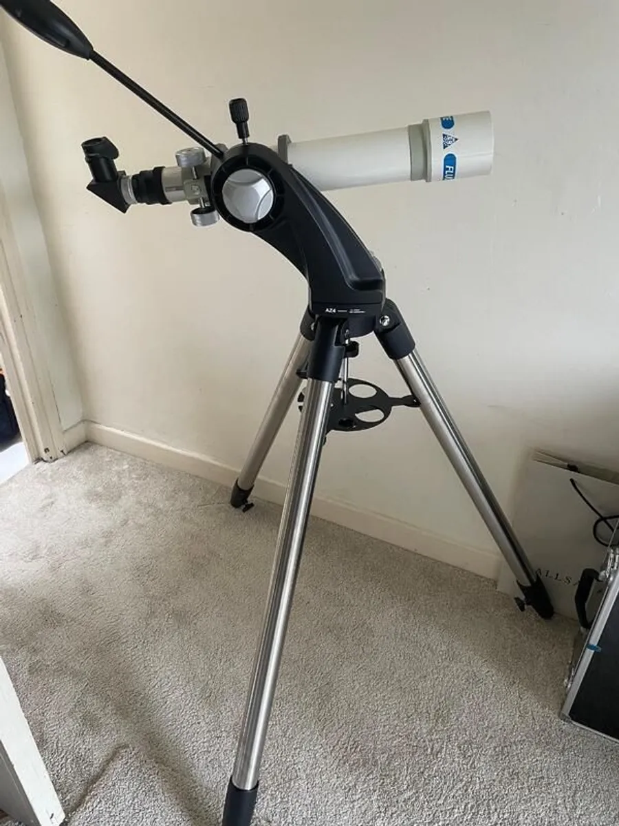 Skywatcher AZ4 alt-az mount with tripod (no scope) - Image 1