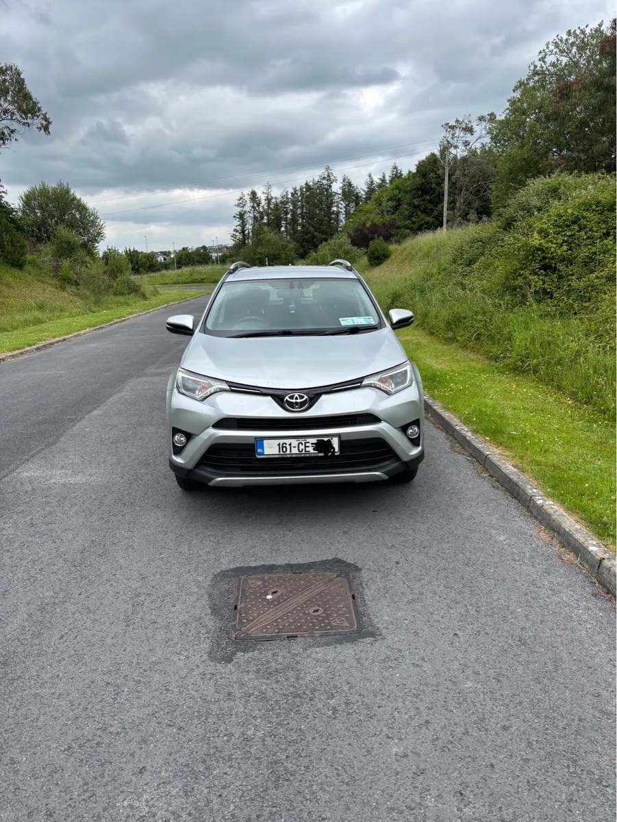 Toyota Rav 4 - Image 1