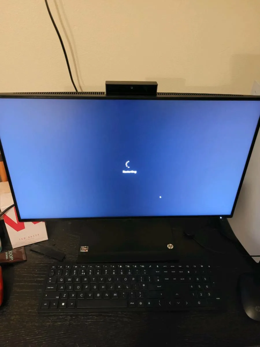 Hp all in one desktop 24inch - Image 2