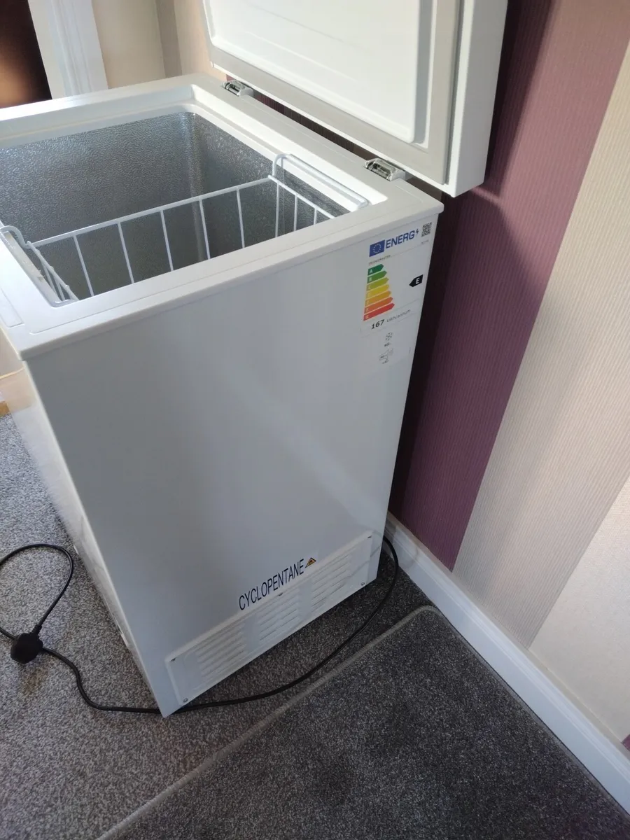 98Litre Box Freezer/ Under Counter Freezer €120 - Image 4