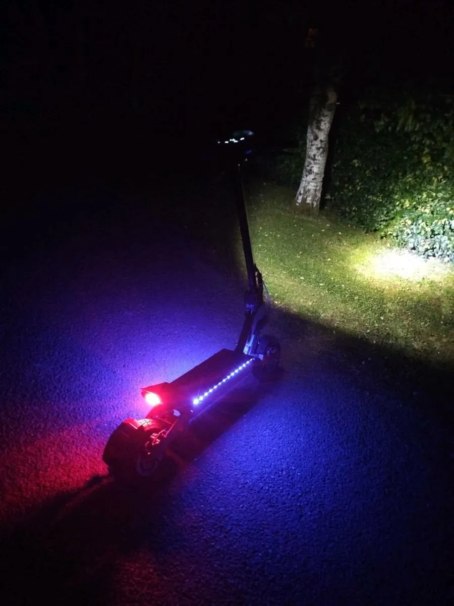 Kukurin g2 escooter electric scooter - Image 1