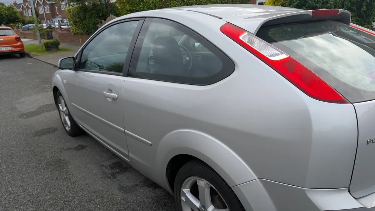 Ford Focus 2008 - Image 4