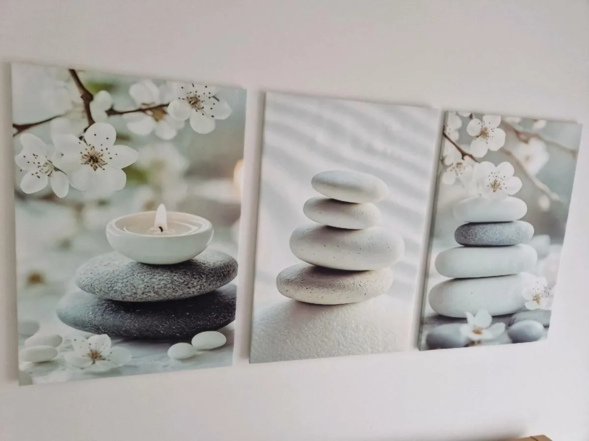 3 canvas 45x65cm - Image 1