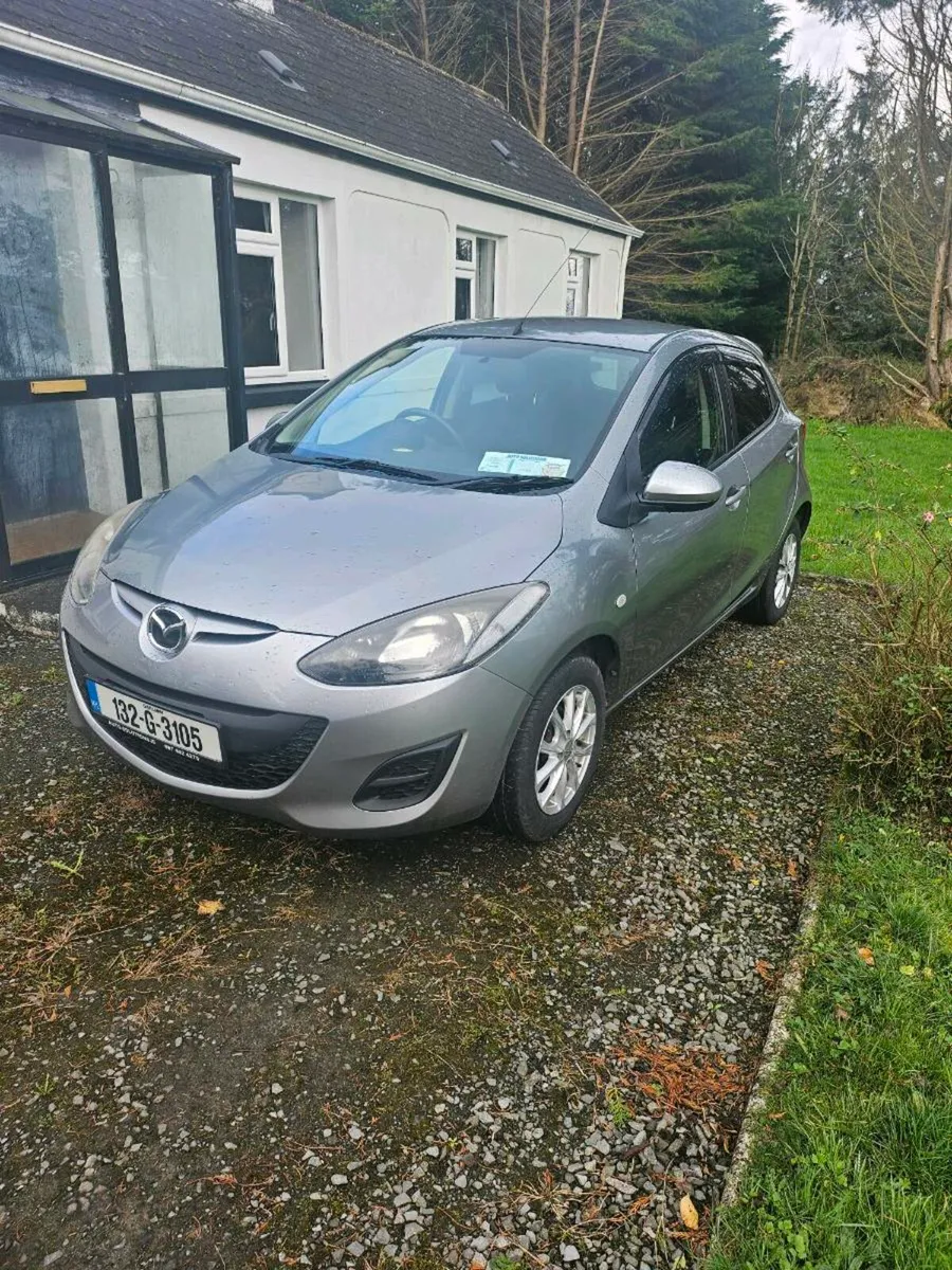 Mazda demio - Image 2