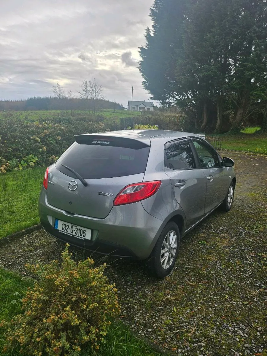 Mazda demio - Image 4