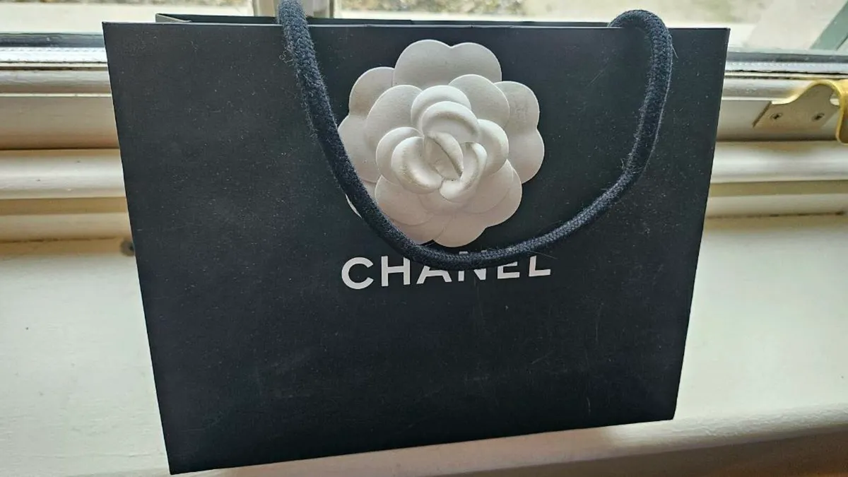 Chanel - Image 1