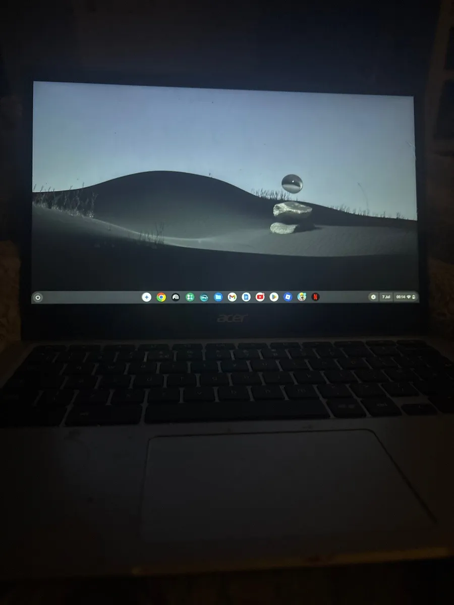 Acer Chromebook - Image 1