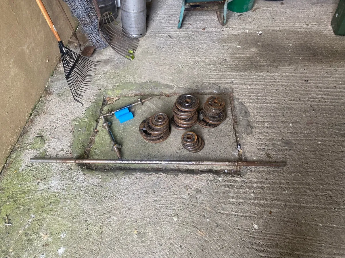 Weights equipment - Image 1