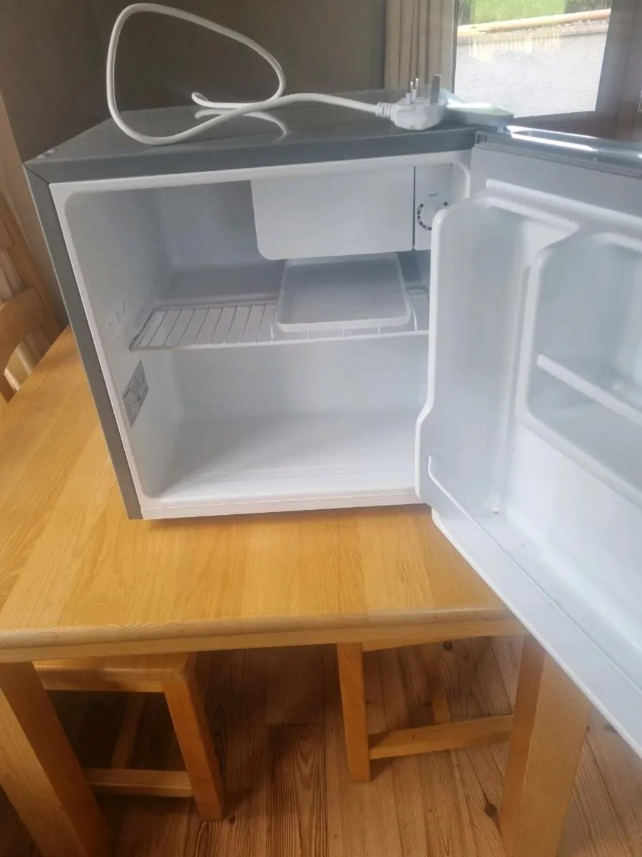 Countertop fridge - Image 2