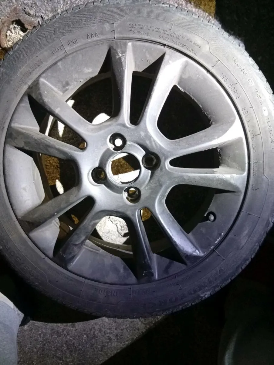 Toyota Corolla 1.4 petrol - Image 2