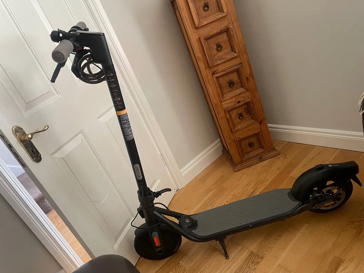 Scooter - Image 1