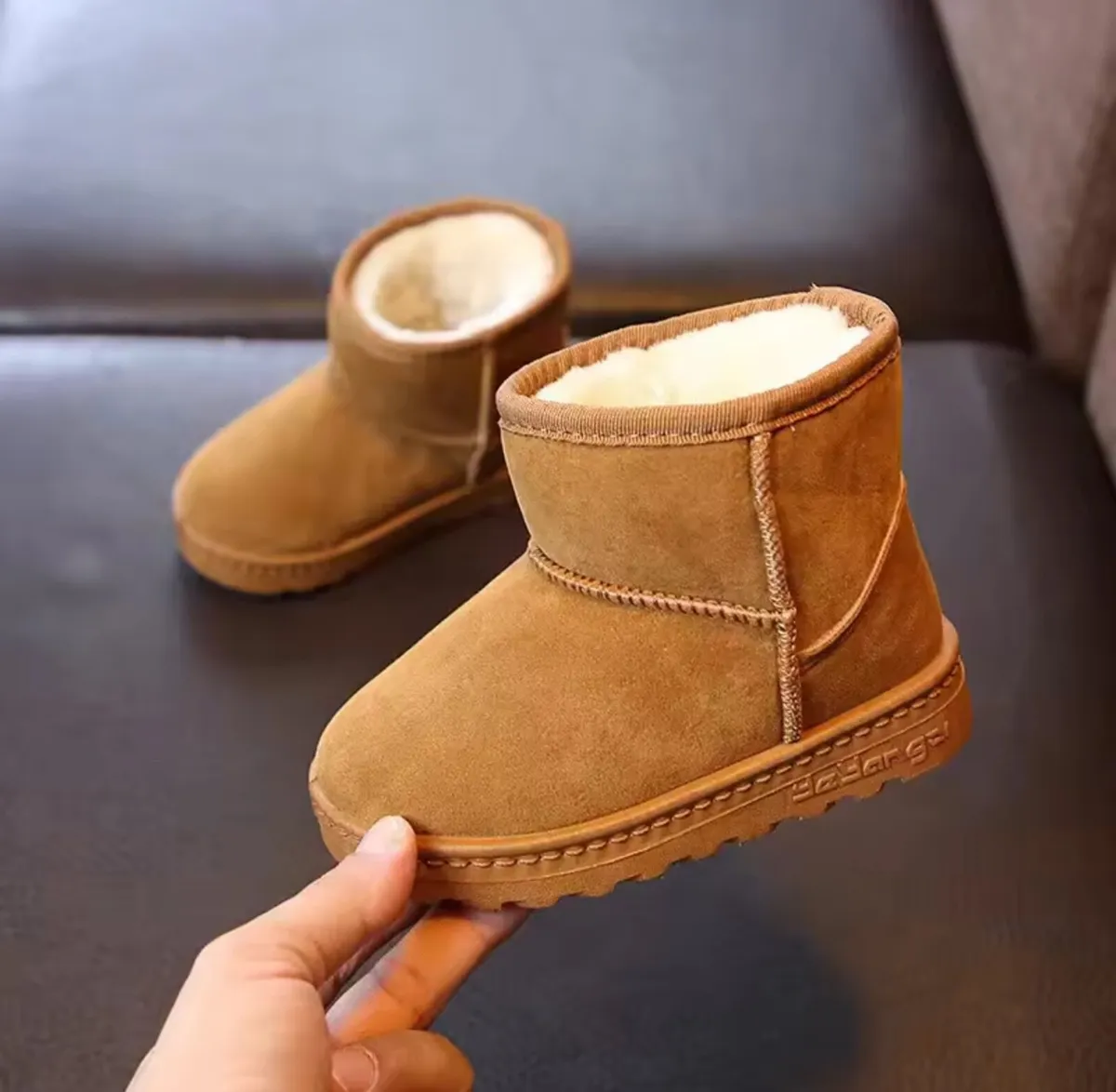 Ugg boots - Children- free nationwide delivery - Image 1