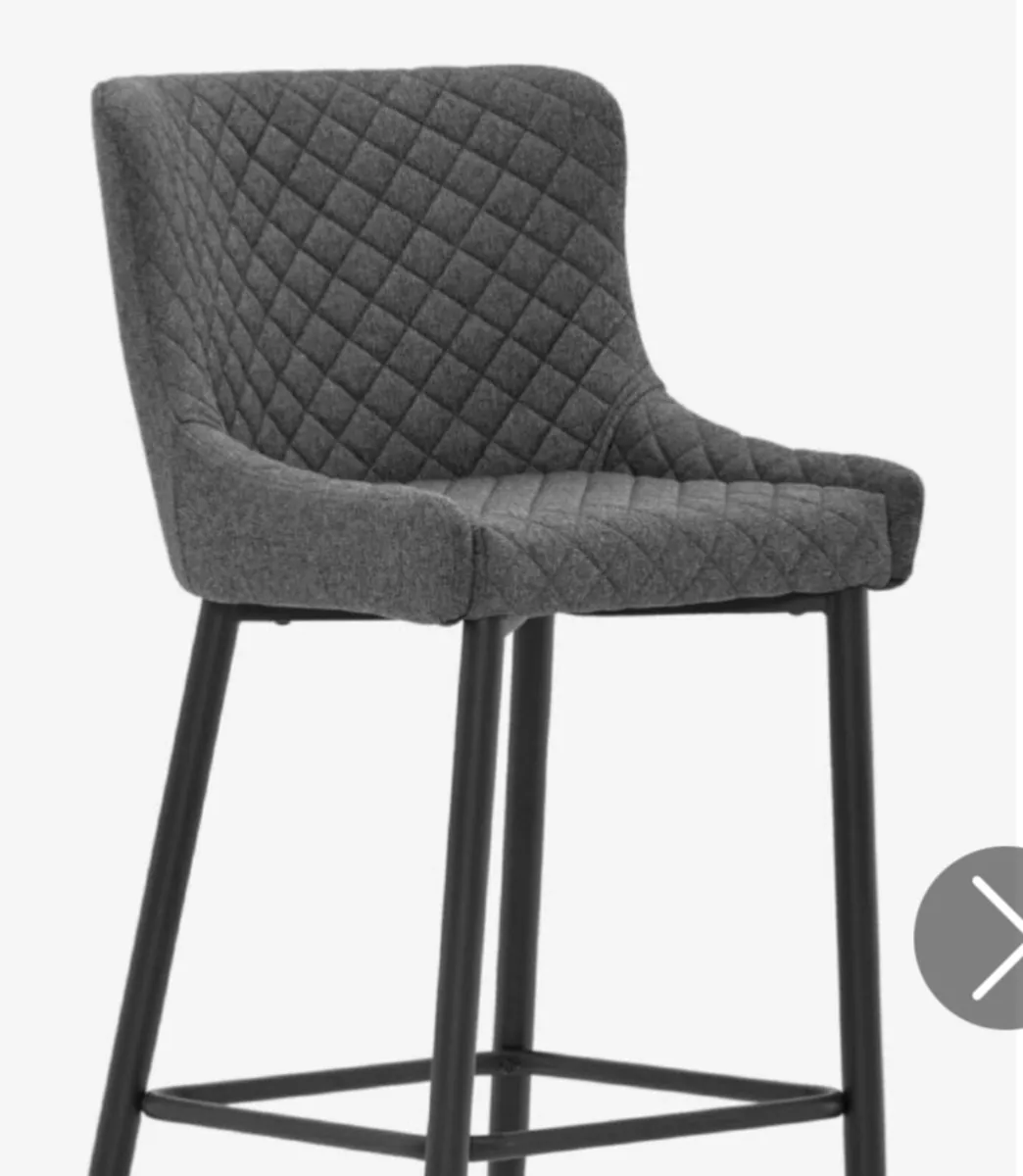 Bar stools - Image 1