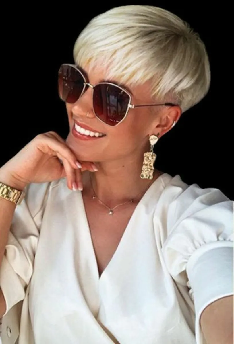 New & Perfect Platinum Wig - Image 4