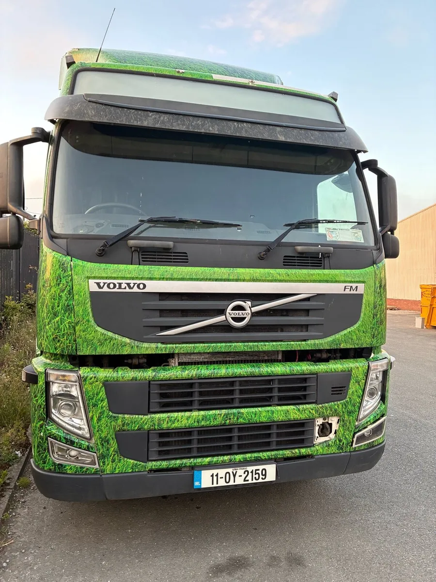 Truck - Image 1