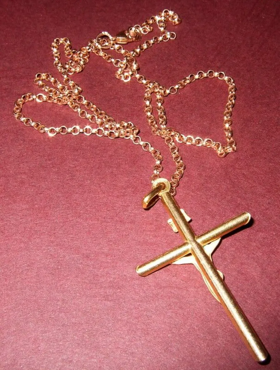 Vintage Hallmarked 9ct Gold Crucifix & Chain - Image 4