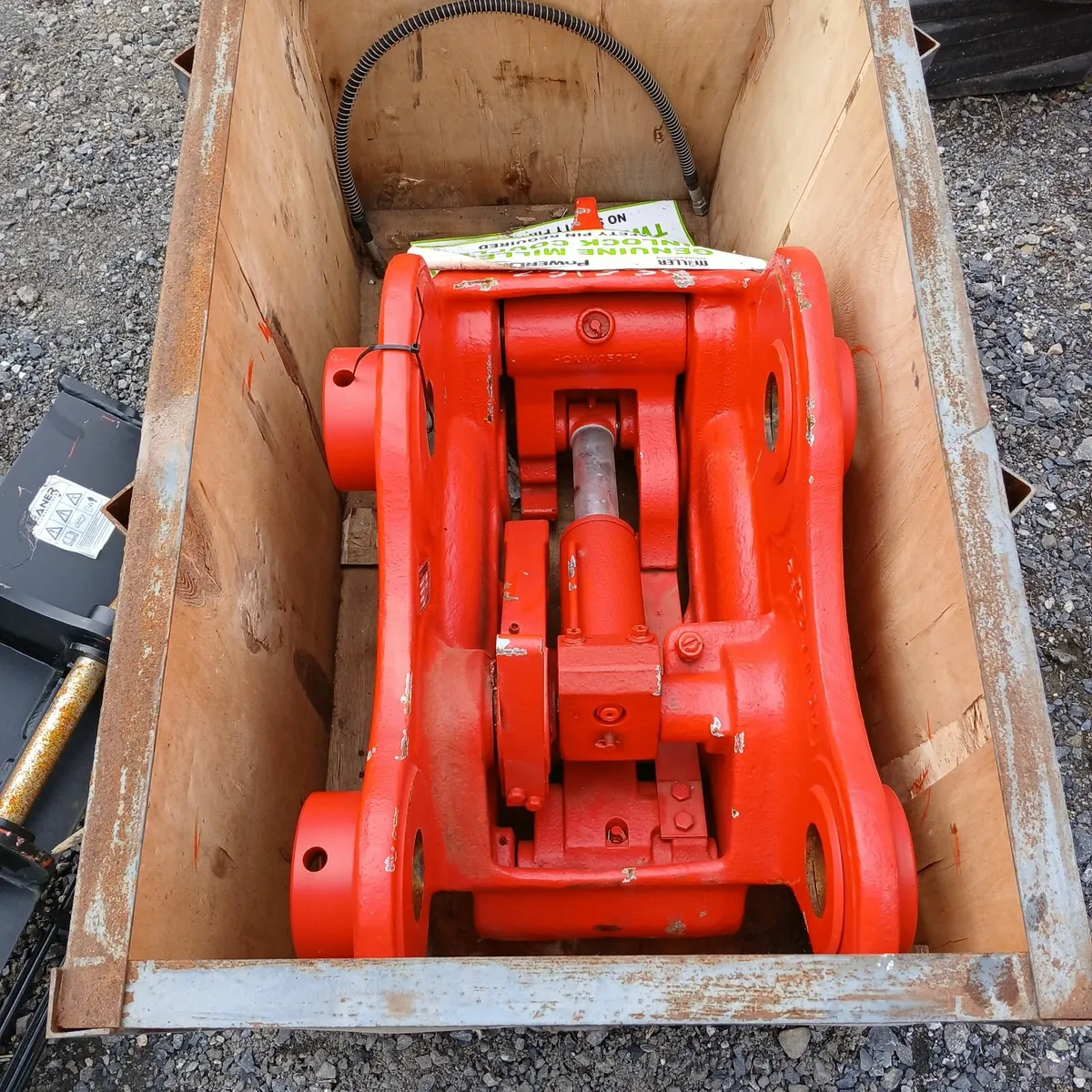 Quick Hitch / Buckets - Image 4