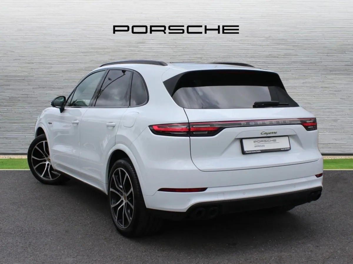 Porsche Cayenne E-hybrid - Image 3