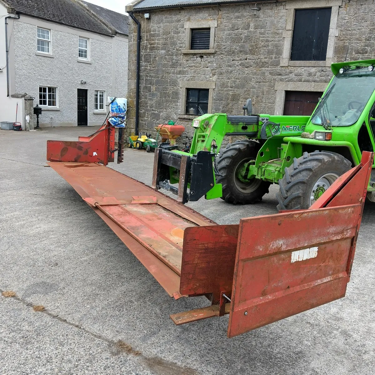 Combine - Image 1