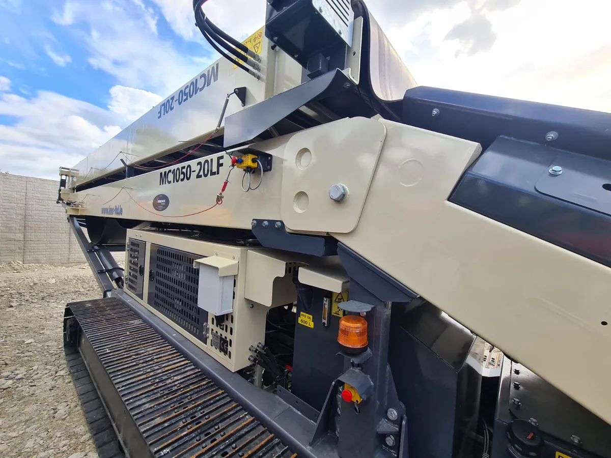 LOW LEVEL FEEDER CONVEYOR FOR SALE / HIRE - Image 3