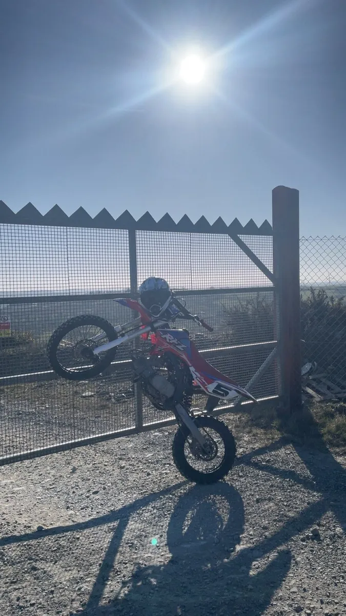Dirt bike - Image 2