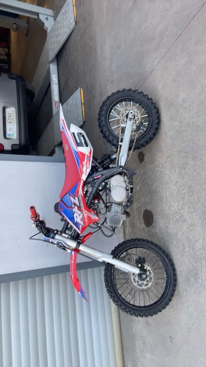 Dirt bike - Image 3