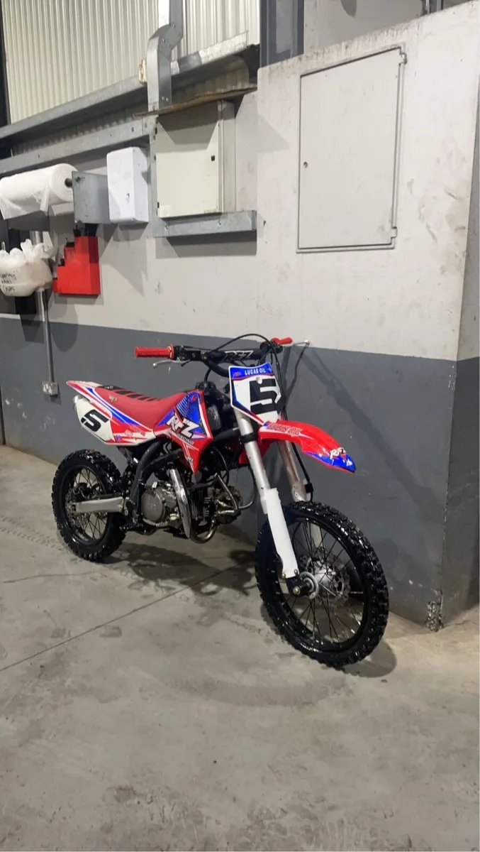 Dirt bike - Image 1