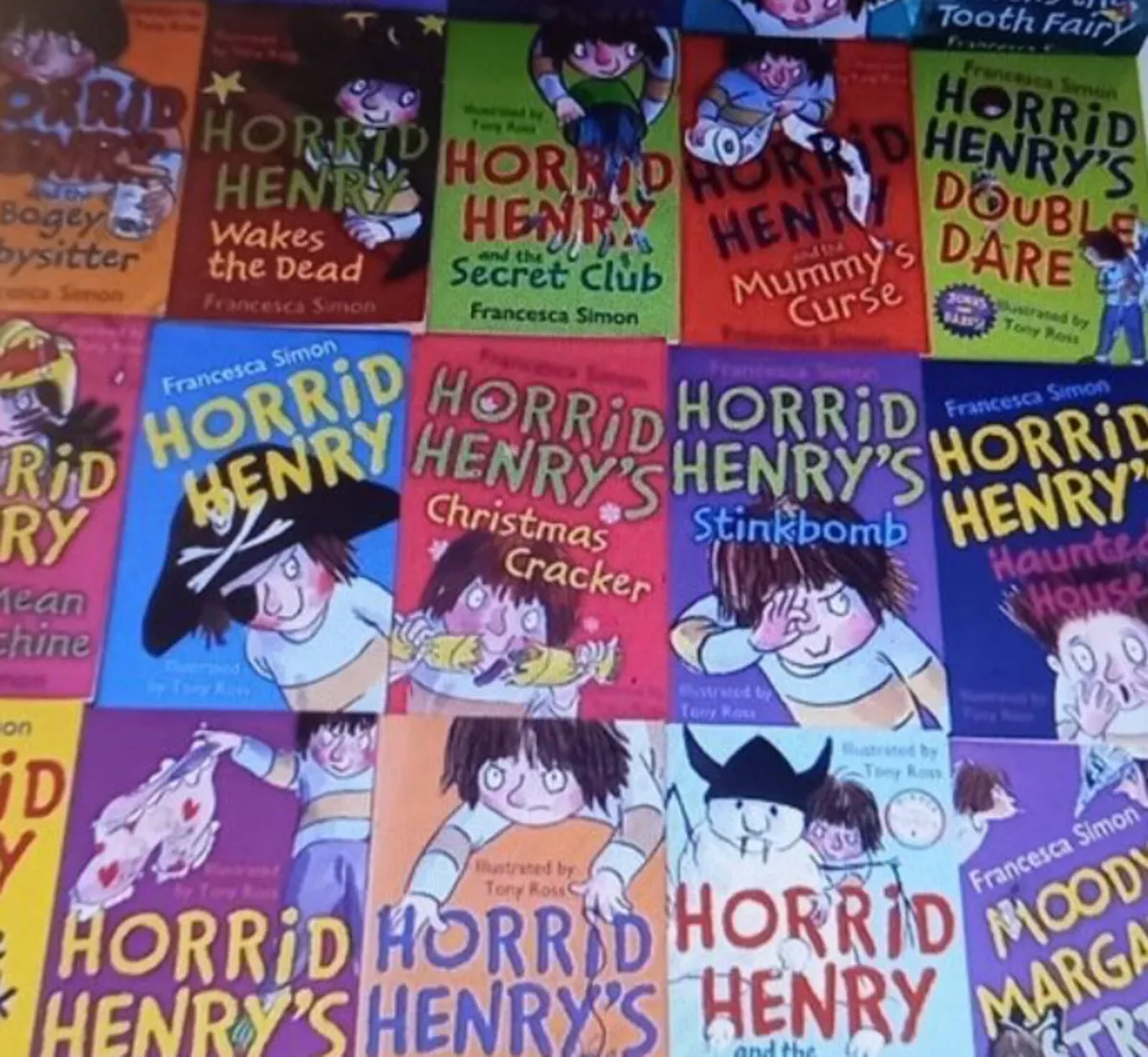 30 Horrid Henry Books