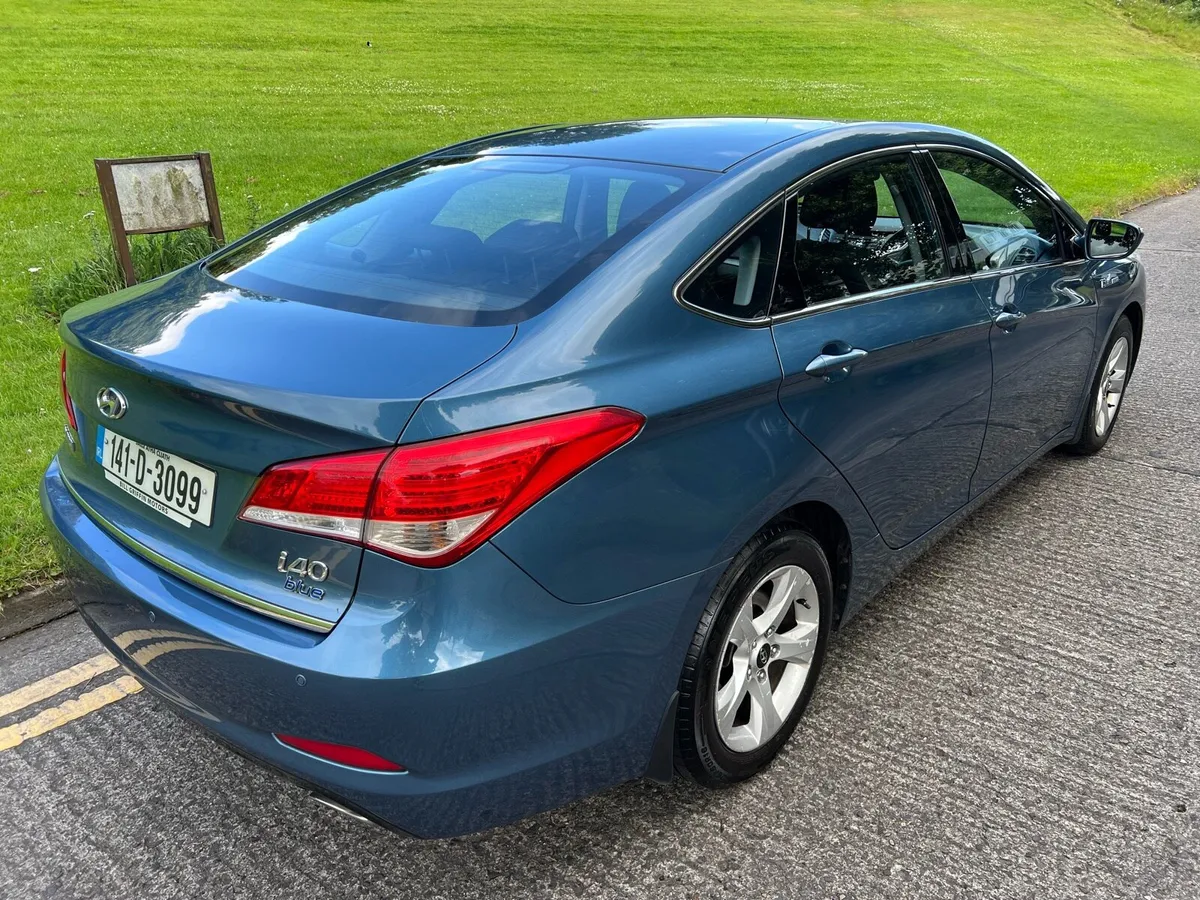 2014 Hyundai i40 LOW KMS NEW NCT - Image 2