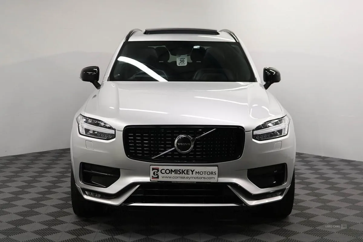 Volvo XC90 B5 Mhev R-design Pro - Image 2