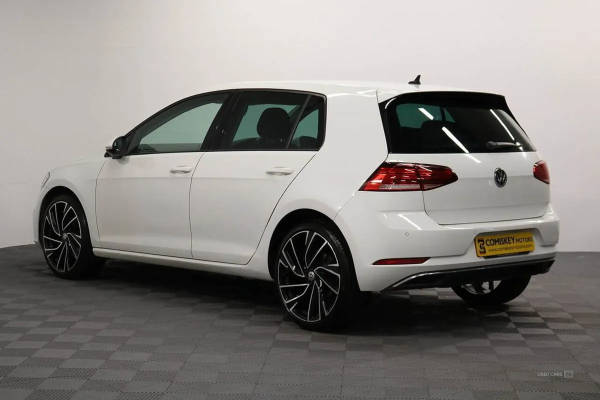 Volkswagen Golf TDI Match Edition - Image 4