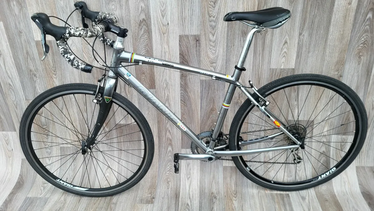Giant Gravel, Cyclecross  bike - Image 2