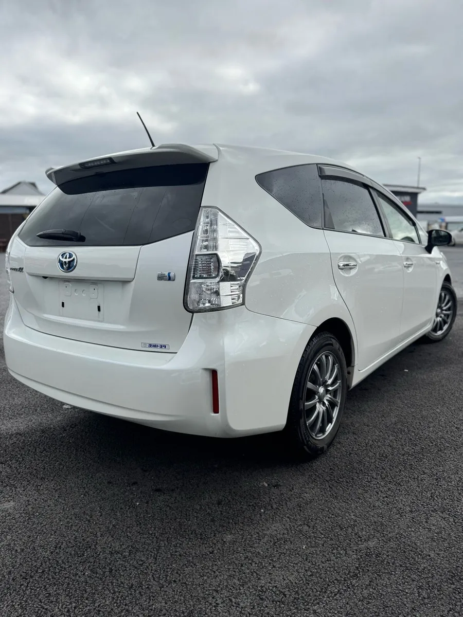 Prius Alpha 2014, Automatic, Warranty, Tax, NCT - Image 4