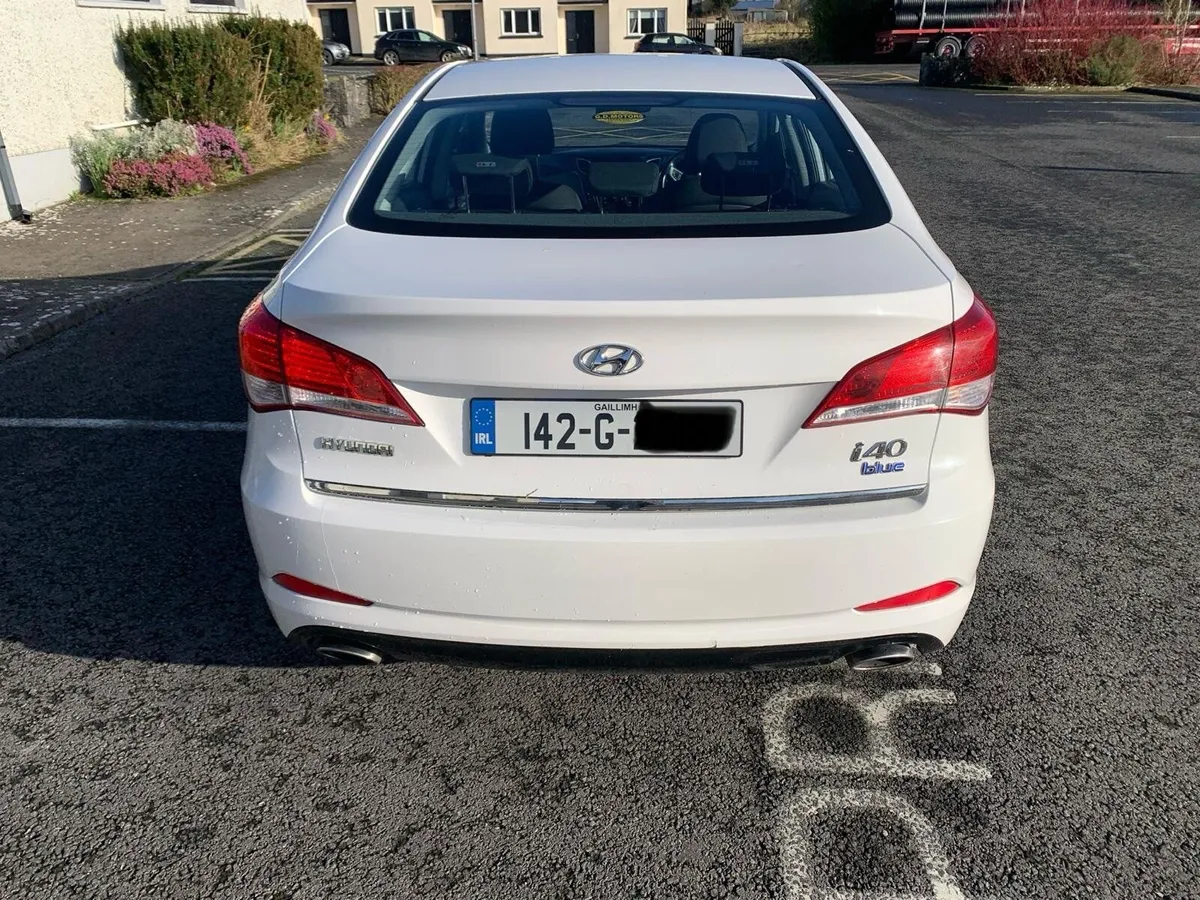 Hyundai i40 2014 - Image 2