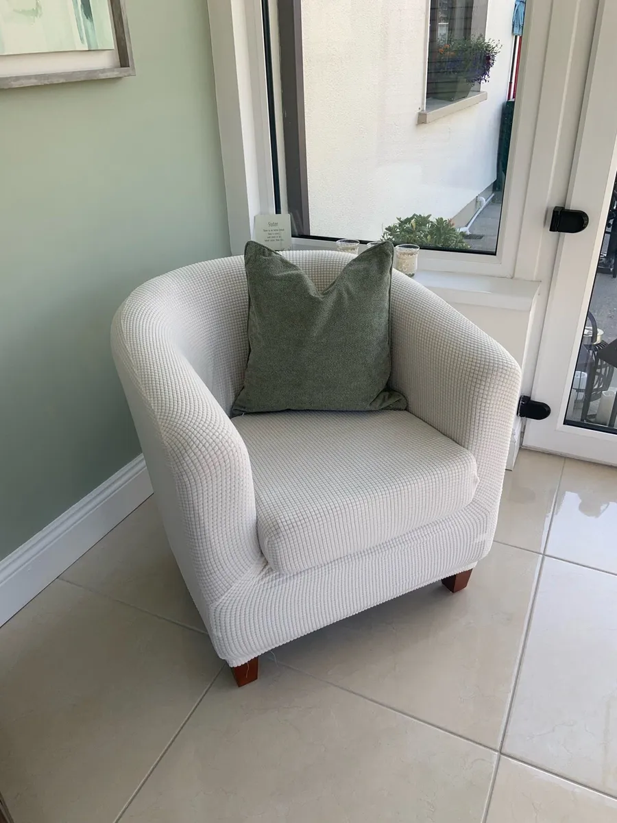 Tub chair - Image 1