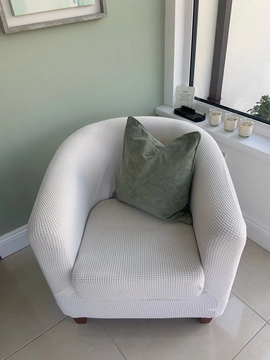 Tub chair - Image 2