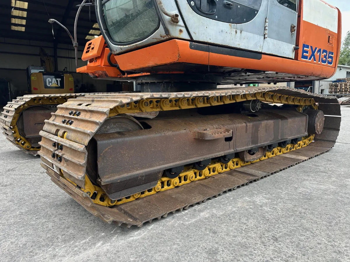 Hitachi Solutions @ Undercarriage Ireland - Image 3
