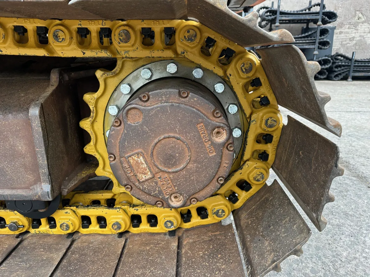 Hitachi Solutions @ Undercarriage Ireland - Image 2