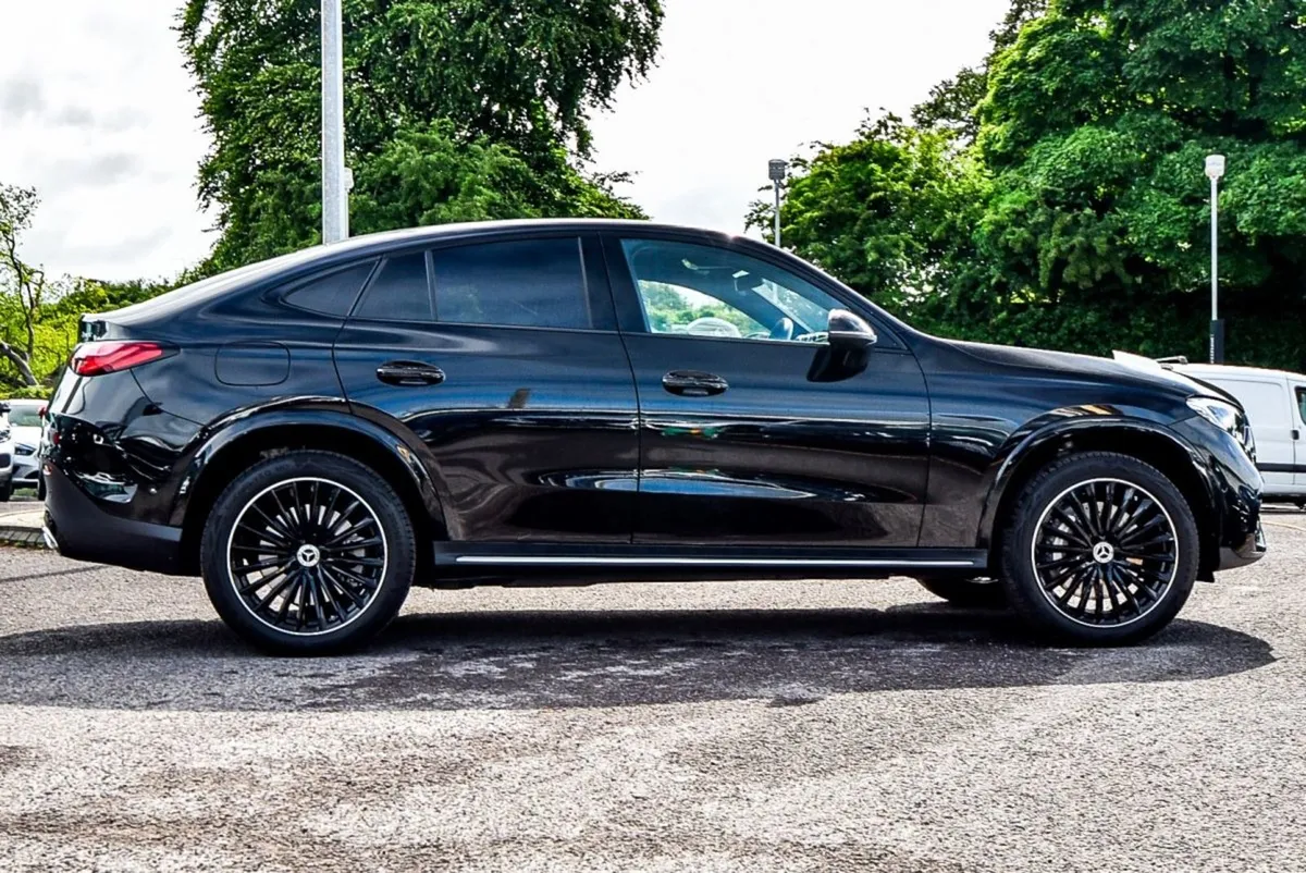 Mercedes-Benz GLC-Class 300e AMG Coupe 4matic 313 - Image 3