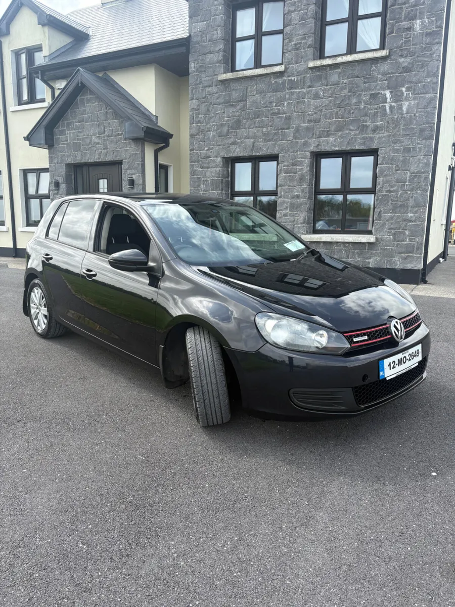 Volkswagen Golf 2012 - Image 1