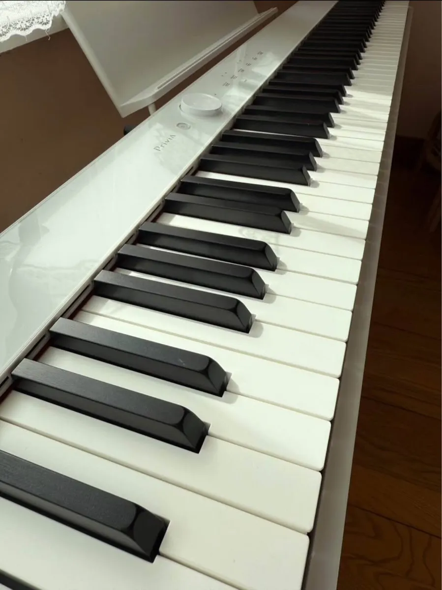 Casio PXS1100 (white) digital piano - Image 2