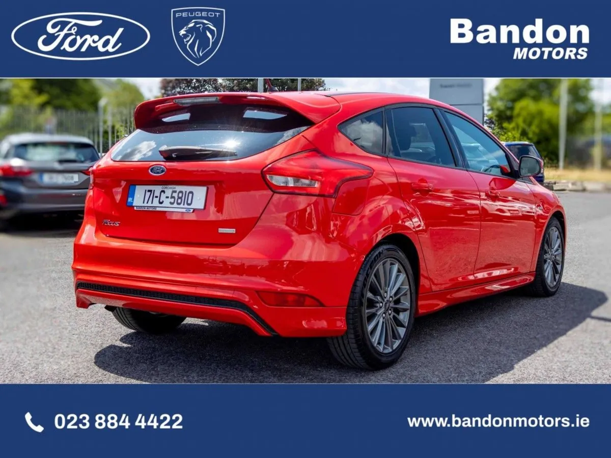 Ford Focus 2017 Ford Focus Red1.0 Ecoboost 125PS - Image 3